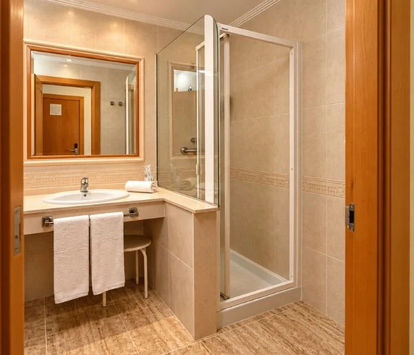 habitacion matrimonial deluxe (10)