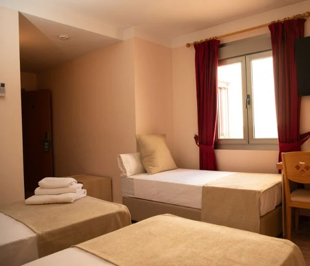 habitacion triple (8)